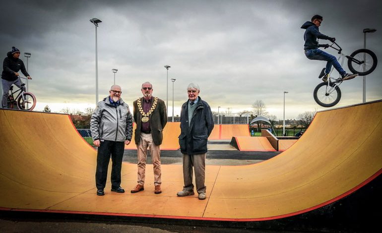 Mayor officially opens new £49,000 skate park