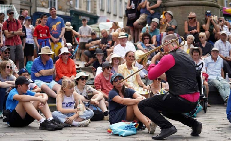 Thousands gather for a brilliant BRASS-travaganza