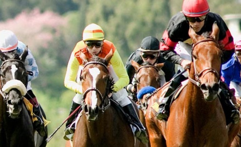 QUAKERS PLAYERS HOLD RACE NIGHT