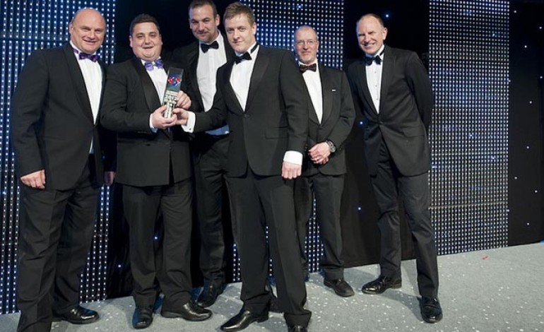 AYCLIFFE FIRM WINS LONDON GONG!