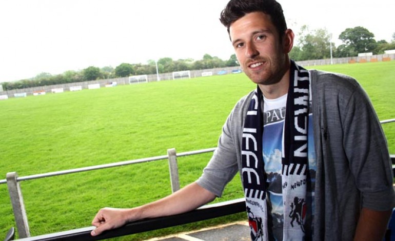 ‘A GREAT PLACE FOR FOOTBALL’ SAYS AYCLIFFE NEW SIGNING