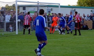 NEWTON AYCLIFFE 1, SUNDERLAND 6