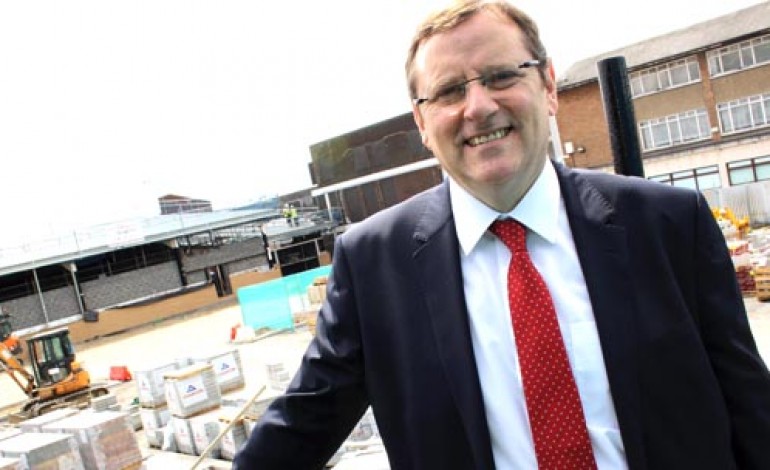 MP DELIGHTED WITH TOWN CENTRE PLANS