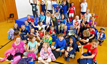 PRIMARY PUPILS ENJOY ENTERPRISE FUN