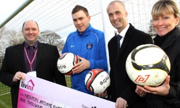 LIVIN DONATE CASH TO FOOTBALL CLUB