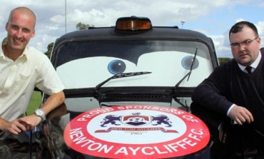 SAFELINE TAXIS SPONSOR NEWTON AYCLIFFE FC