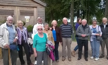 Residents enjoy Wynyard Gardens day out