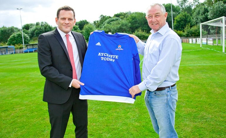 Aycliffe Today renews sponsorship with football club