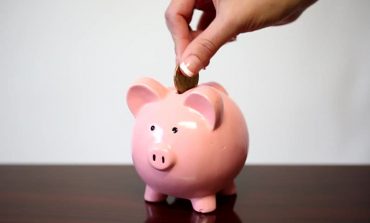 Residents reminded of council tax discounts