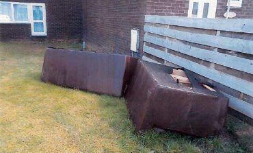 Aycliffe woman forced to pay £260 after leaving sofas in street