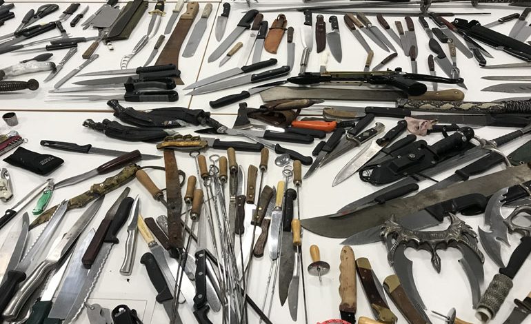 314 knives, 22 swords and 14 machetes handed in during week-long amnesty