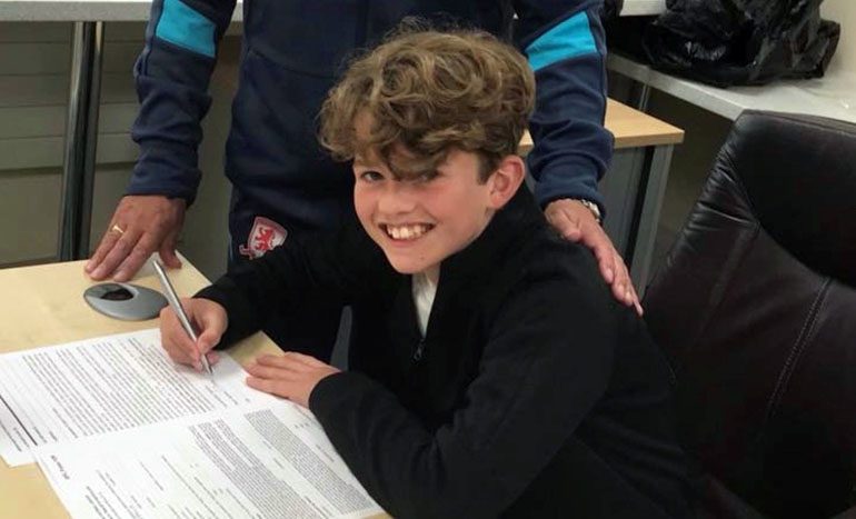 Aycliffe Juniors star Charlie signs two-year deal with Boro