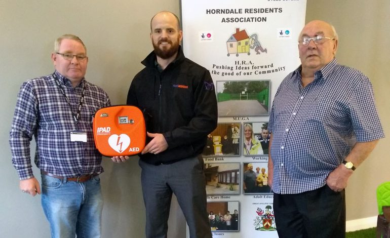 Madathon donates defibrillator to Horndale Residents Association