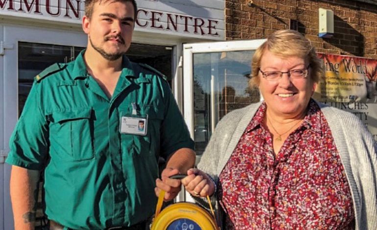 Defibrillator donated to Neville Residents Association