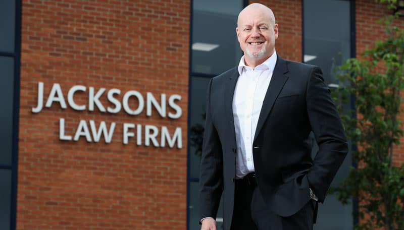 Experienced solicitor takes up lead corporate role with law firm