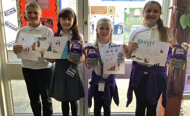 Woodham Academy promotes Science Week