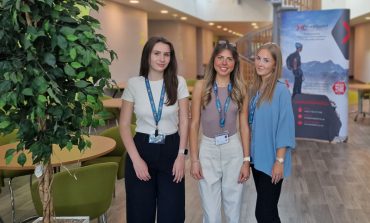 Excelpoint welcomes college business studies students